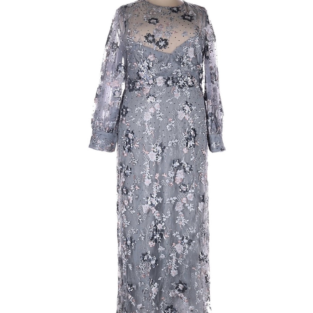 Mac Duggal Long Sleeve Lace Dress in Gray and Pink Floral